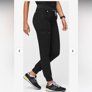 Figs Zamora Jogger scrub pants